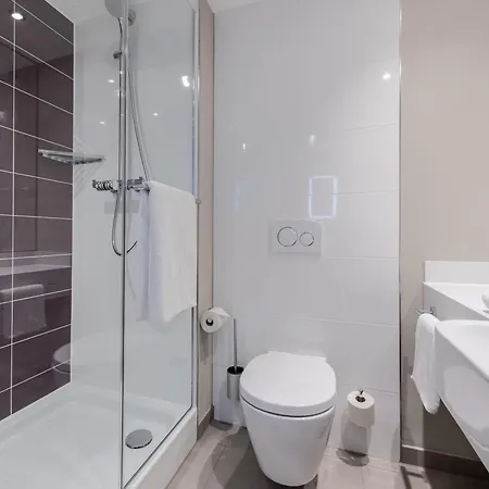 Premier Inn Hamburg City Klostertor-2